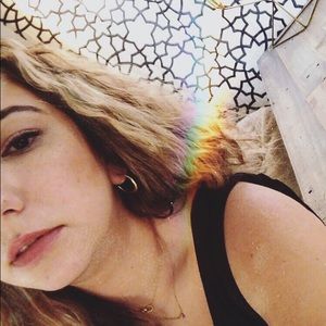 Meet your Posher, Melody!